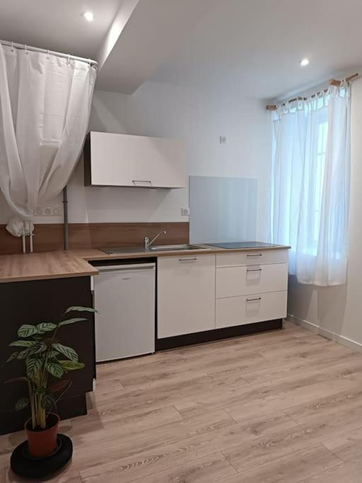 Апартаменты T2 Ultra Cosy En Hypercentre Тарар Экстерьер фото